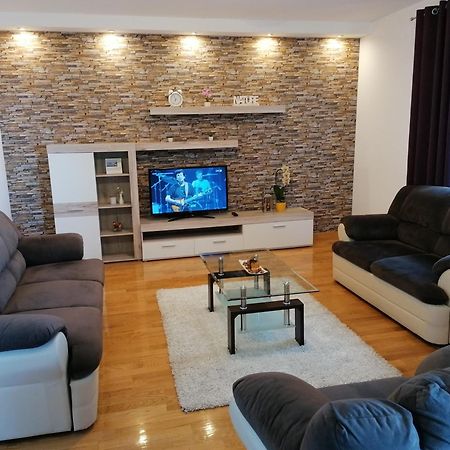 Apartmani Gordana Бибинье Экстерьер фото