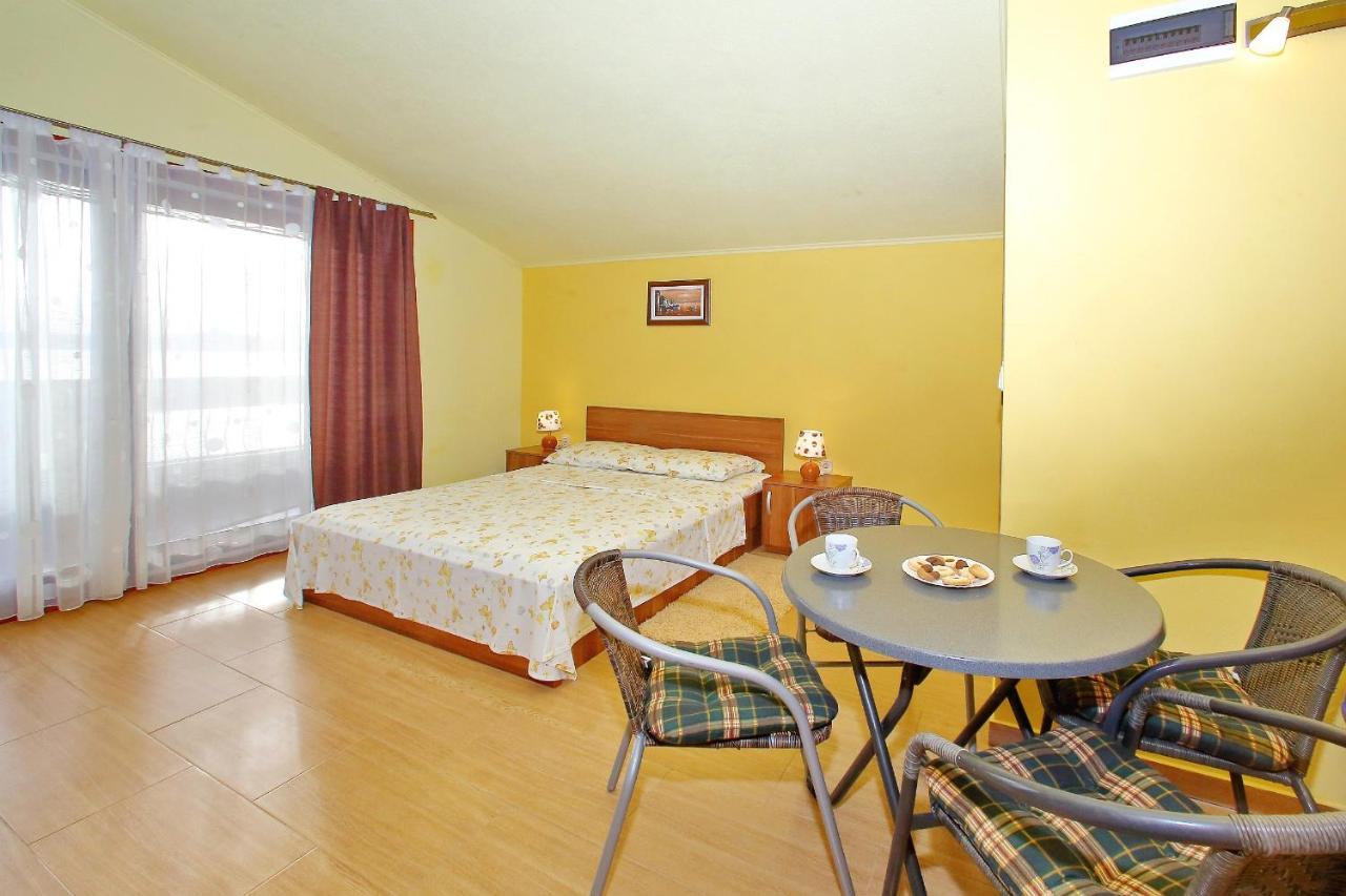 Apartmani Gordana Бибинье Экстерьер фото